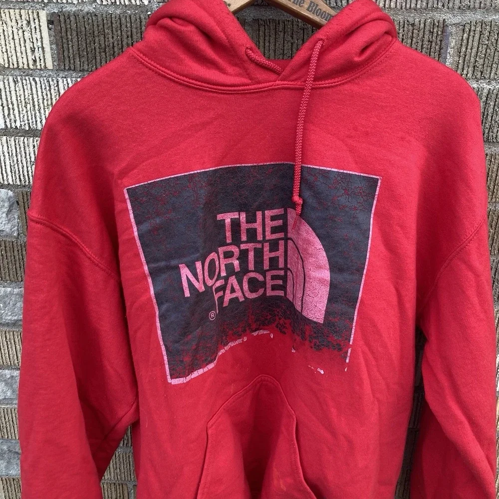 The North Face‎ Men's Small Red THRASHED Hoodie Pullover Paint Splatter Etc